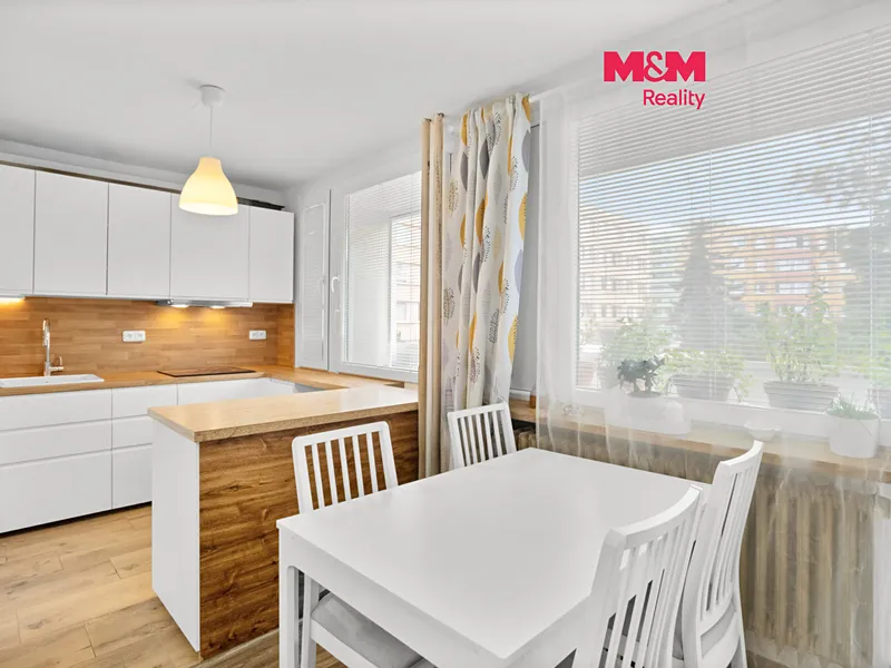 Prodej bytu 3+1, 60 m², Slaný, ul. Vítězná